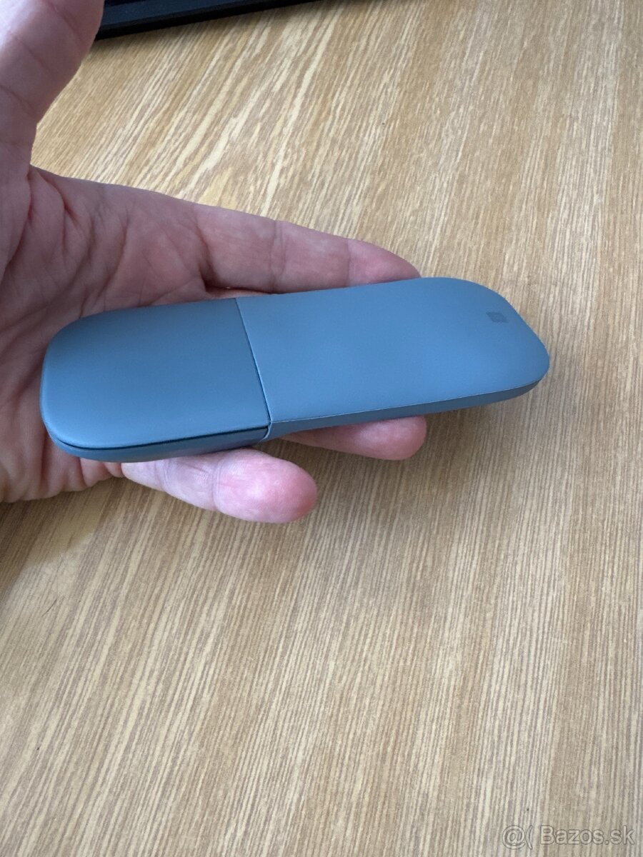 Microsoft Surface Arc Mouse