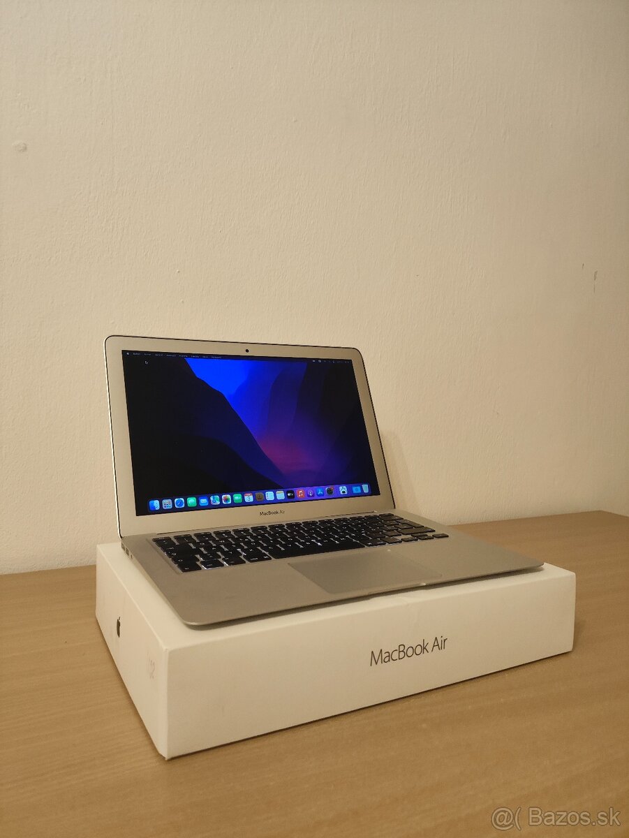 MacBook Air 13 2015 | Core i7 • 8GB • SSD