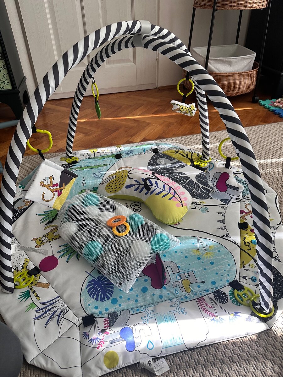 KinderKraft hracia deka Smart Play