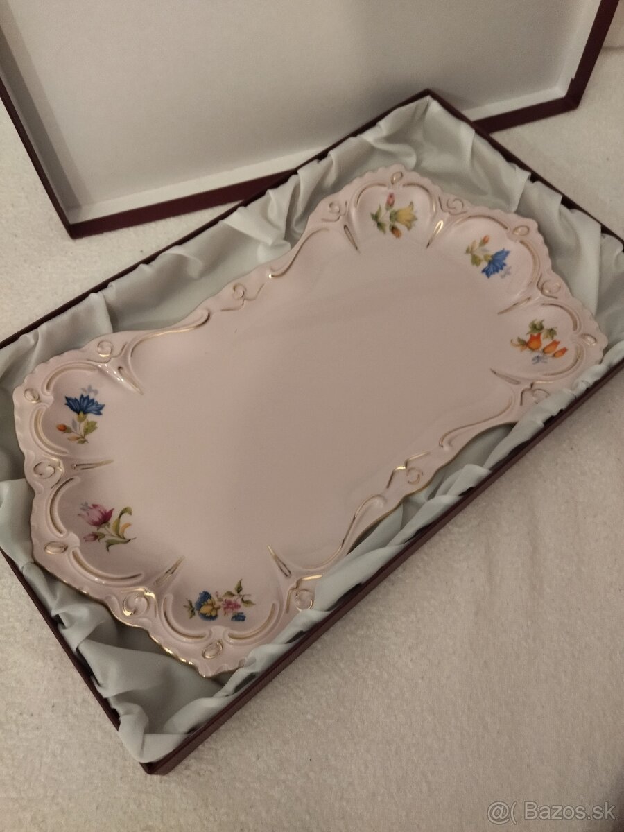 Ružový porcelán