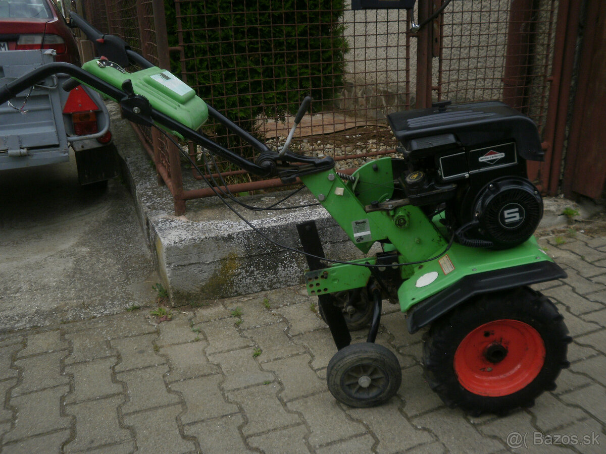 Malotraktor s príslušenstvom- so spiatočkou-Wiking