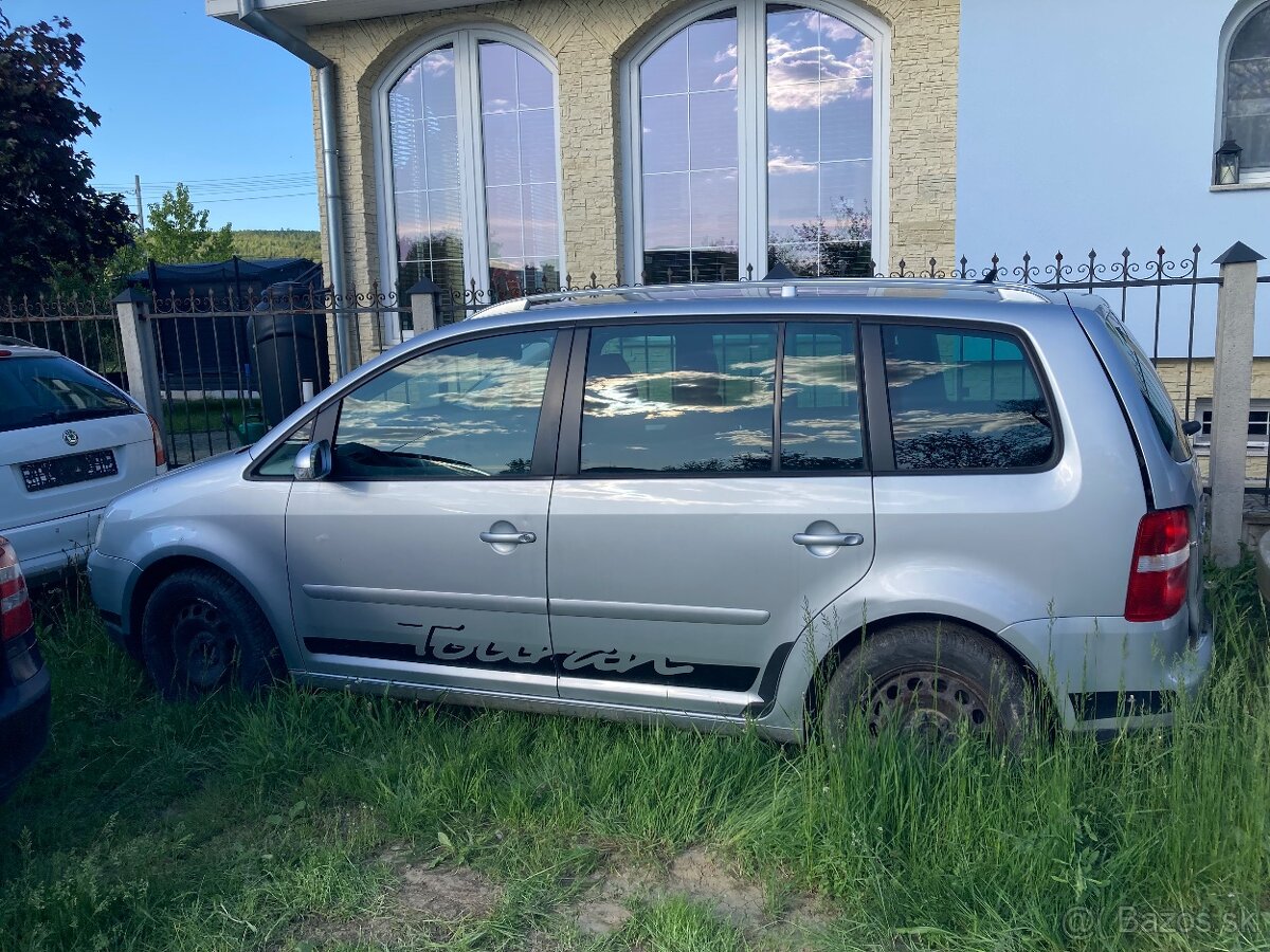 VW Touran zaplavený