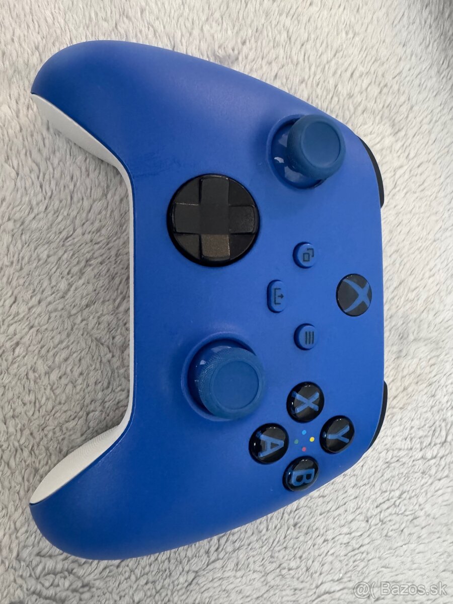Xbox Wireless Controller – modrý
