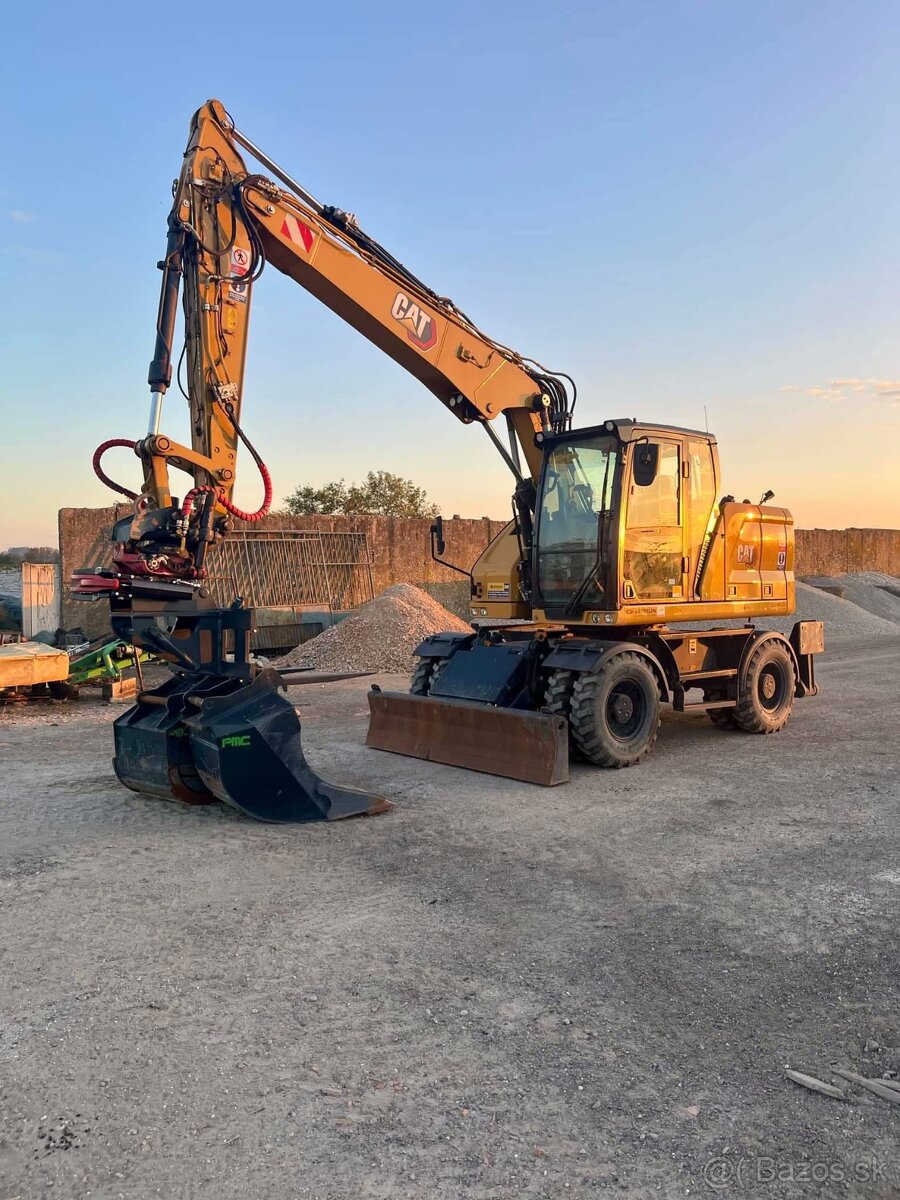 CAT M314 s rotačnou hlavou Rototilt
