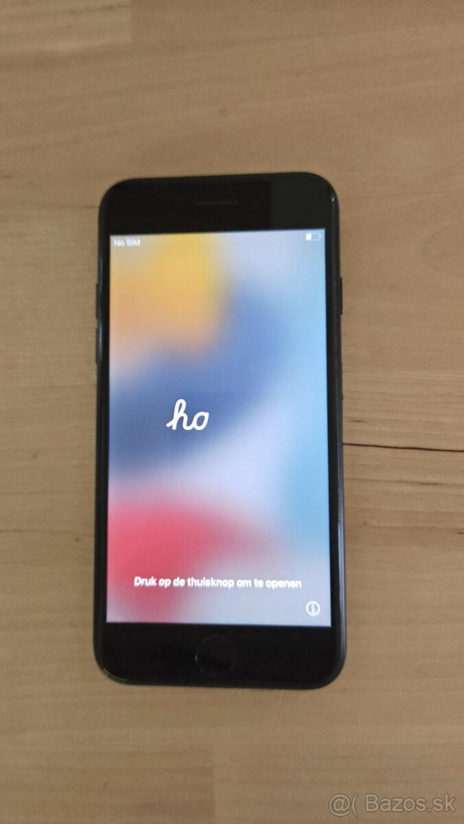 Predám iPhone 7 32GB Black