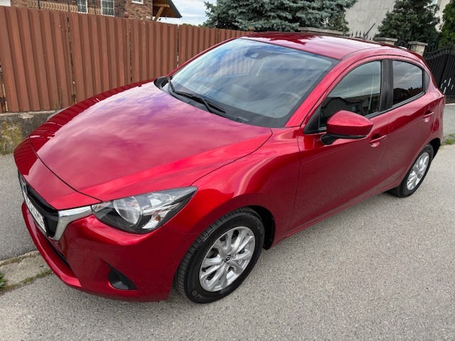 MAZDA 2