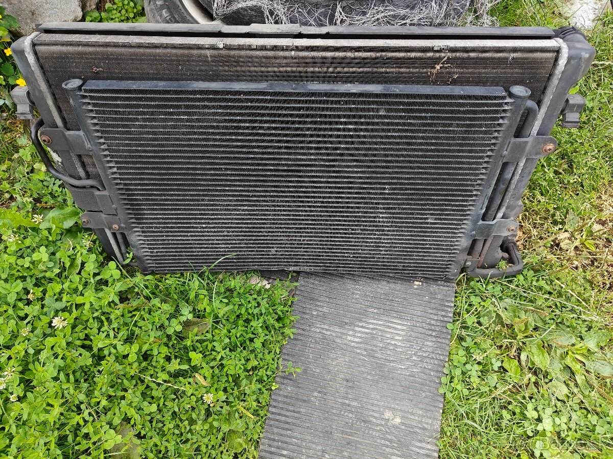 Chladiče a ventilátory Golf 4