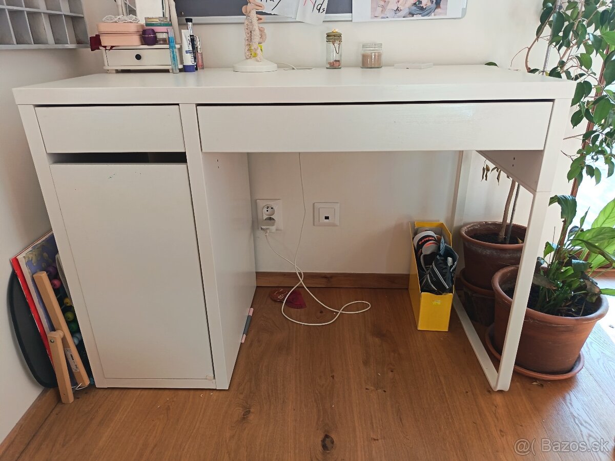 Detský písací stôl, ikea- rezervovane
