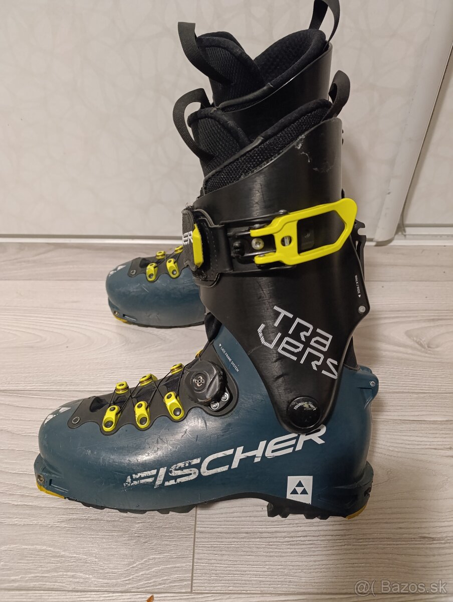 Fischer Travers vel.26.5/27