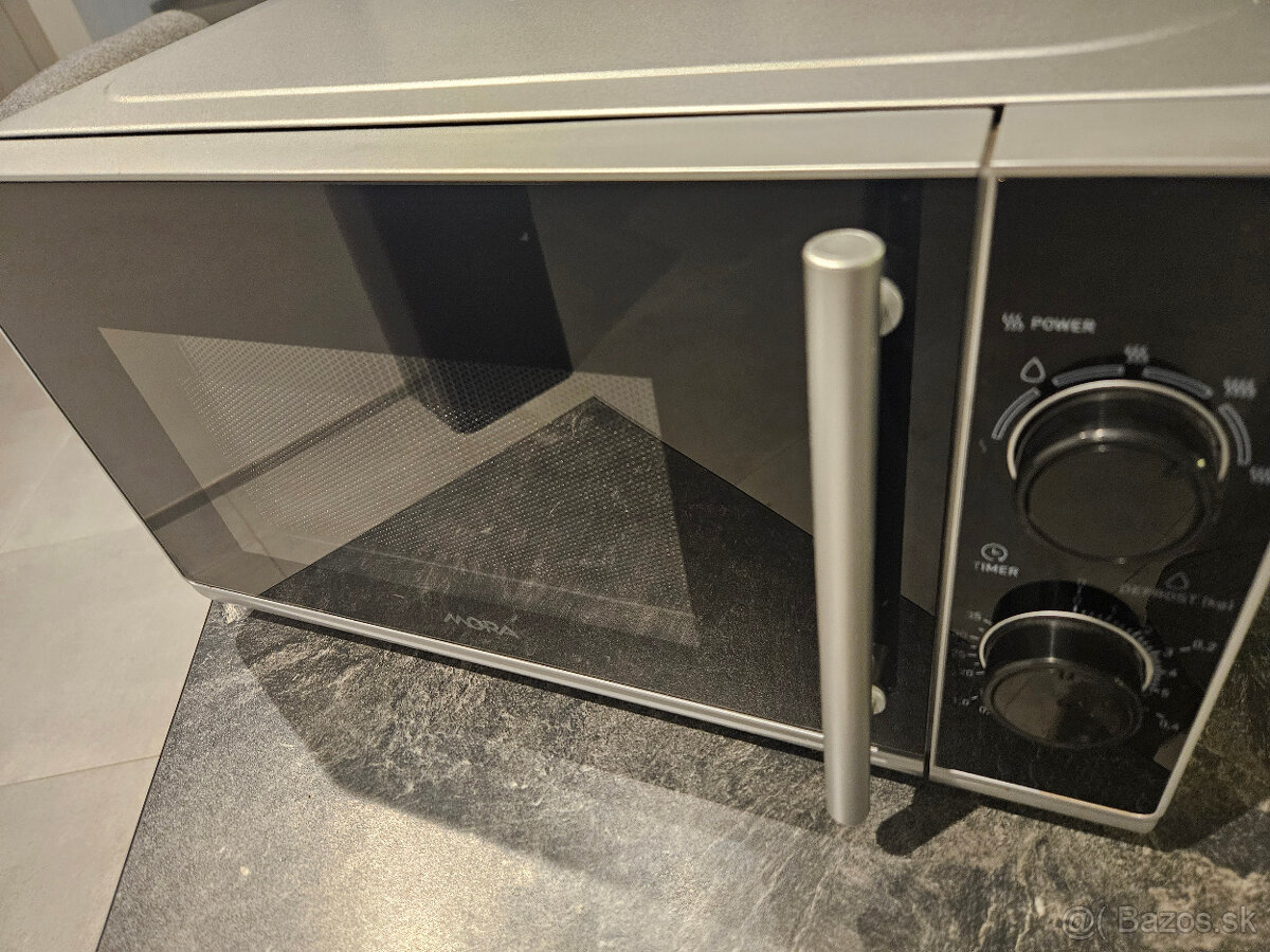 Predam mikrovlnku Mora