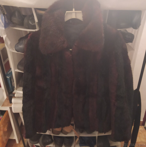 Kožuch do pása, vesta do obleku