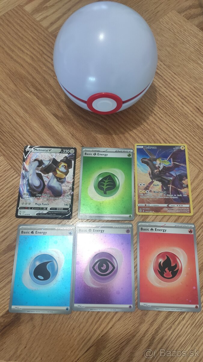 Pokemon karty a pokeball