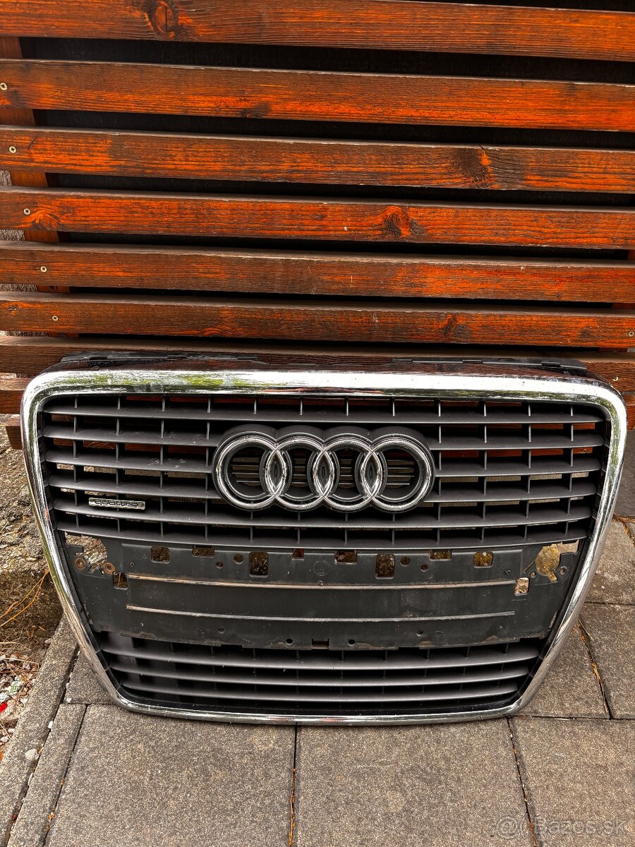 Maska Audi a8 d3