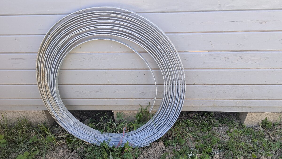 Pasovina FeZn 30x4mm