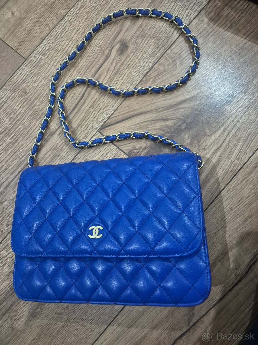 Nova CHANEL WOC kralovska modra