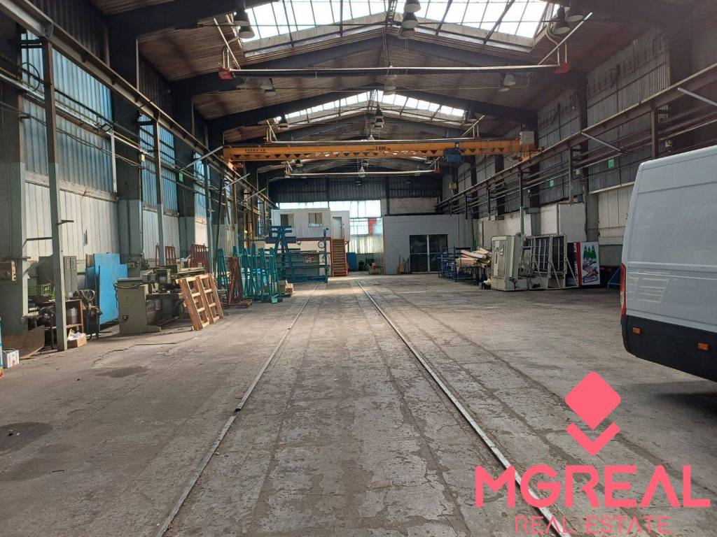 Prenájom výrobno - skladových priestorov 1100 m2 v Senici