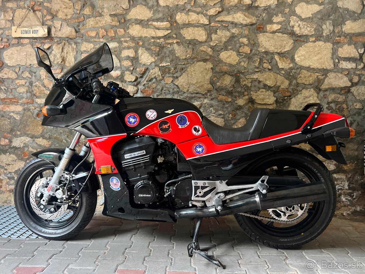 Kawasaki Gpz 900