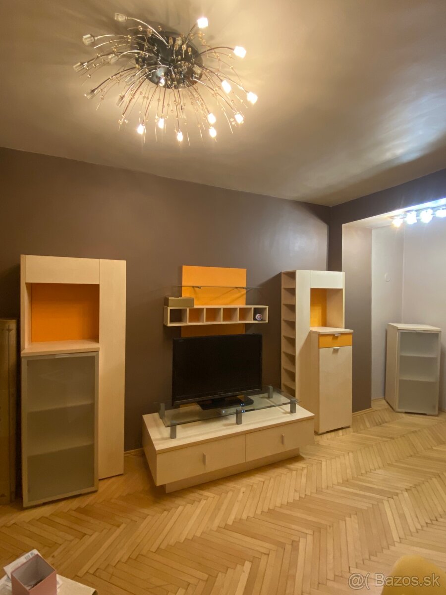 Obývacia stena 6ks nadbytku