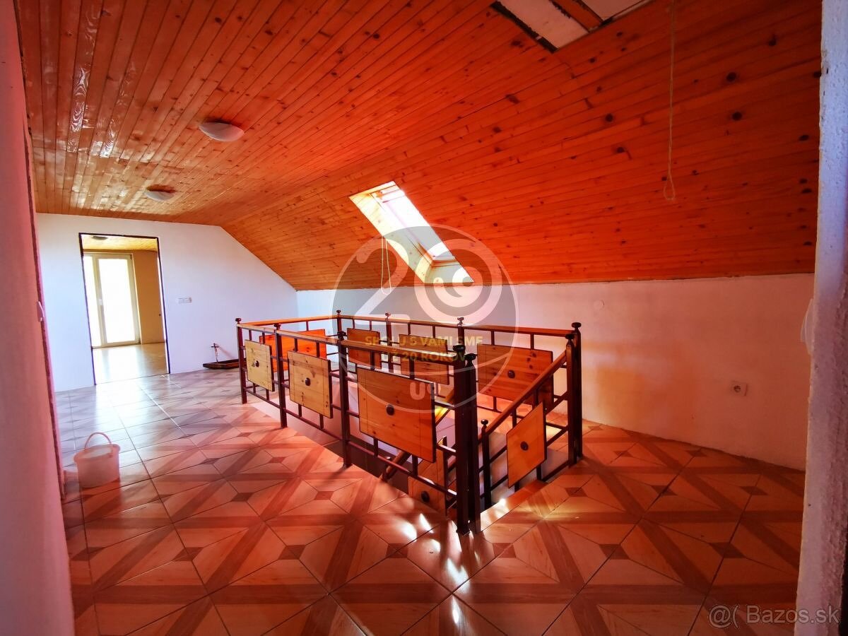 Zrekonštruovaný 4-izbový rodinný dom Diviaky nad Nitricou