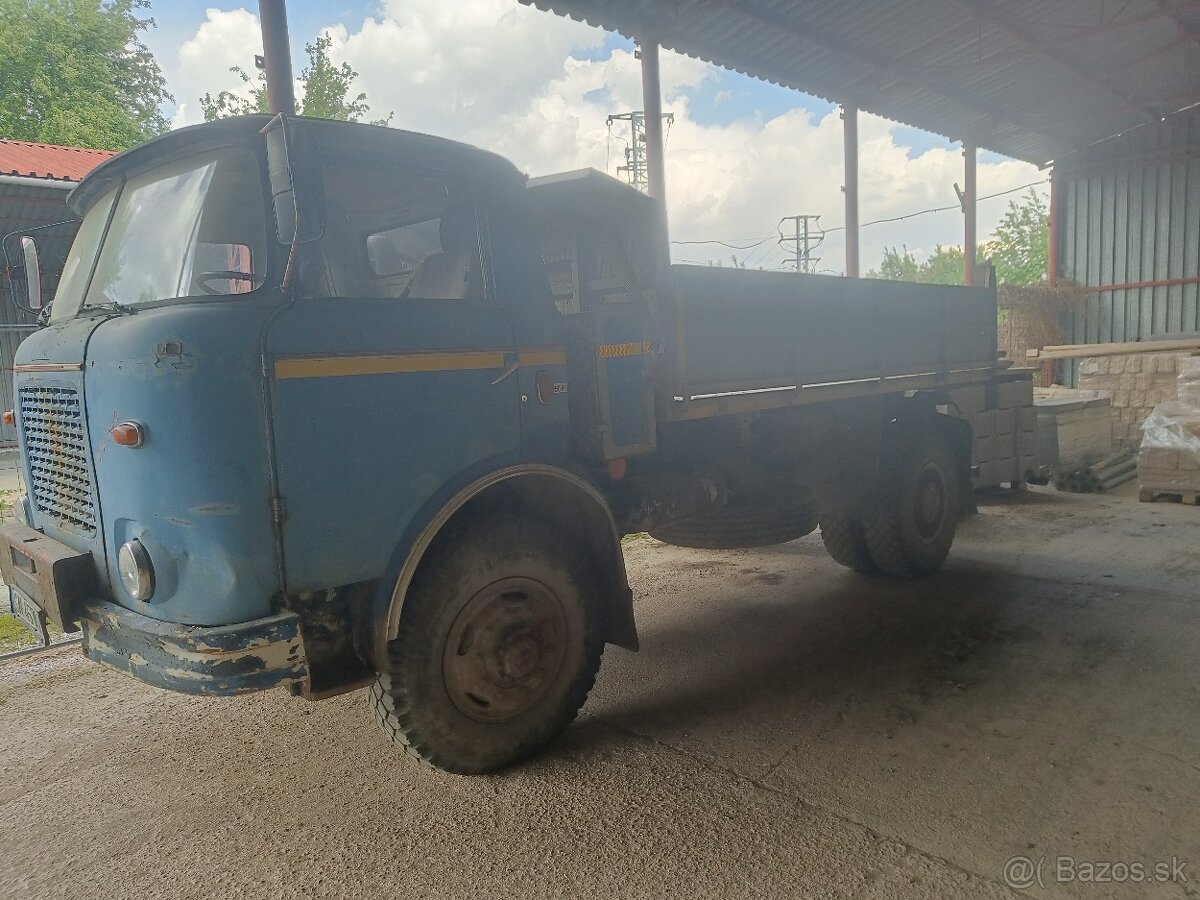 LIAZ MTS 706 4x4 sklápač.