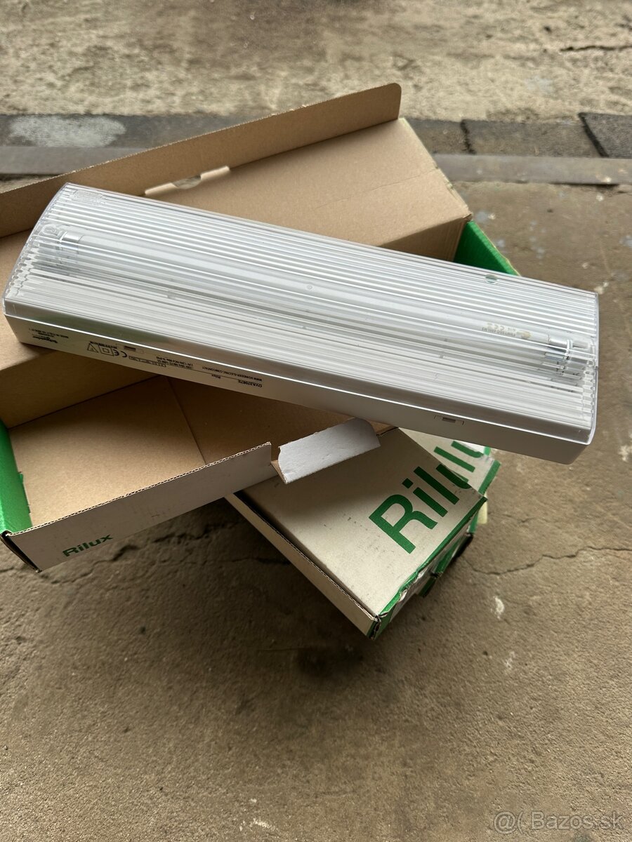 4ks Núdzové svietidlo Schneider RILUX OVA37067E – Nové (4ks)