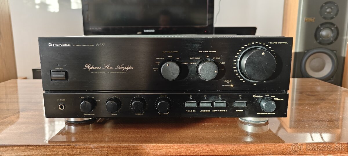Predam zosilovac Pioneer A-777