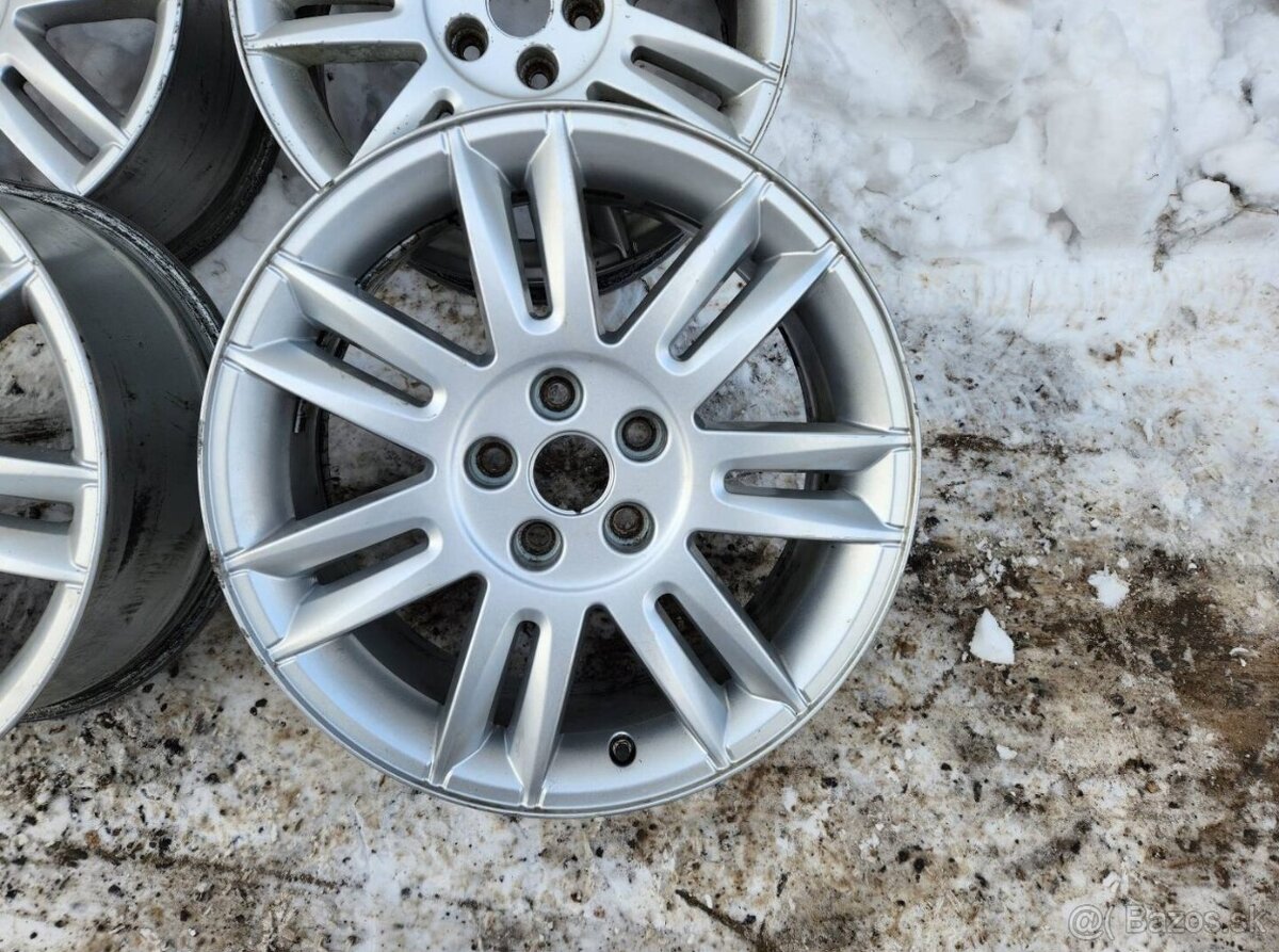 sada Alu kola disky renault Monterrey