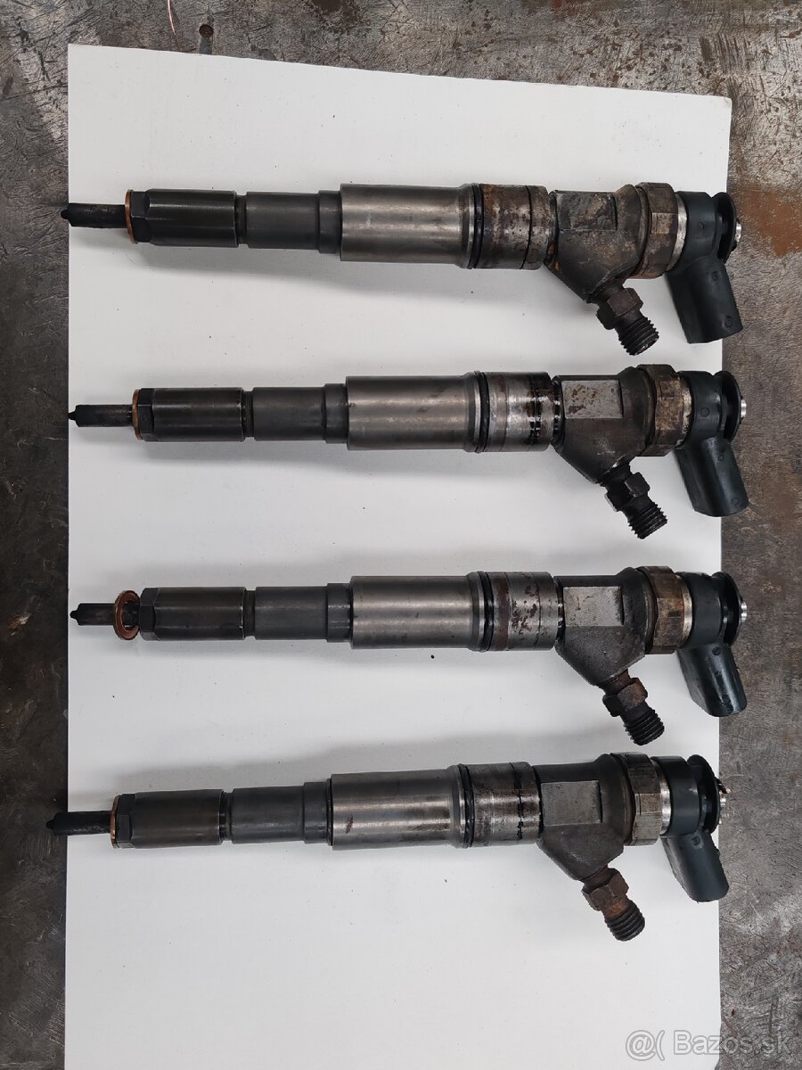 7789661 BMW vstrekovače 2.0, 3.0 D