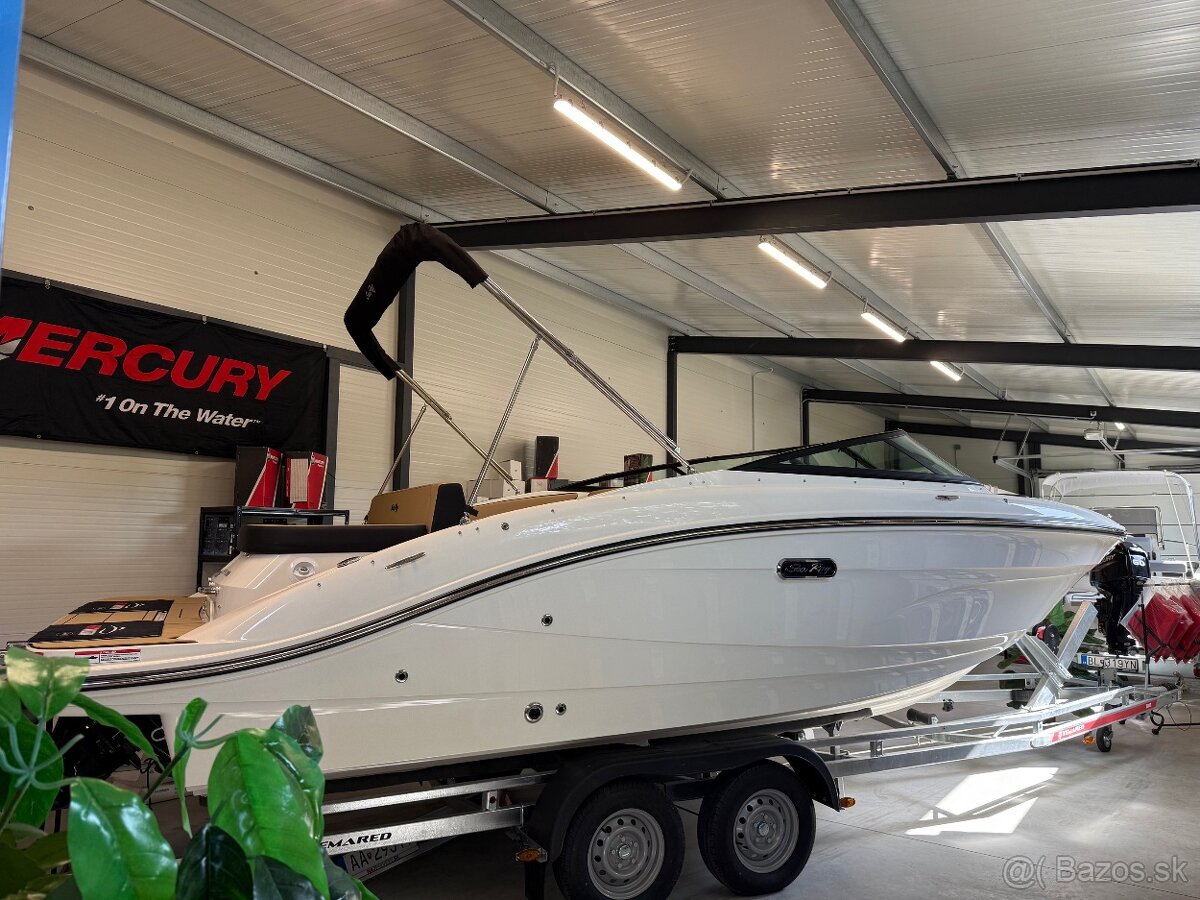 Čln Sea Ray 210 SPX model 2026 na sklade