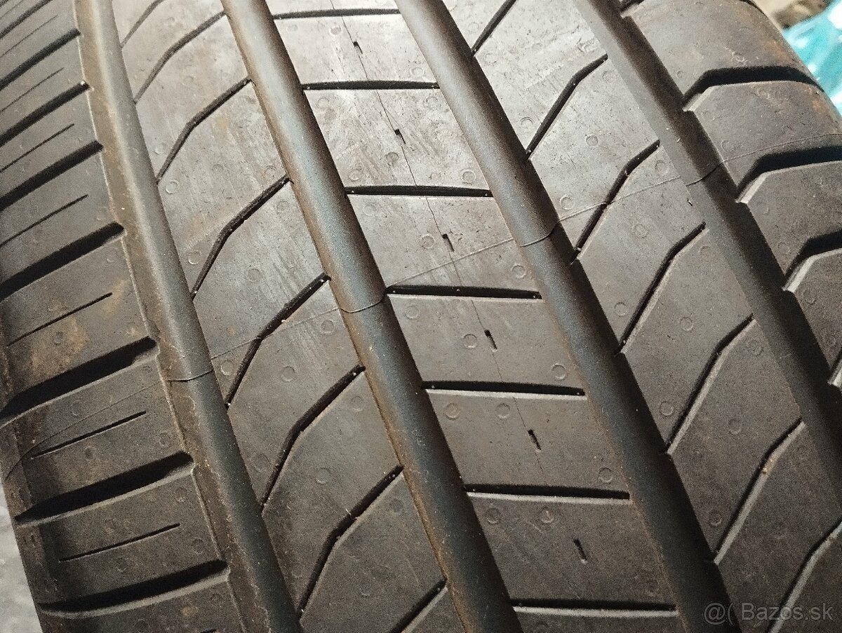 215/55 R18 95V letné pneumatiky nexen