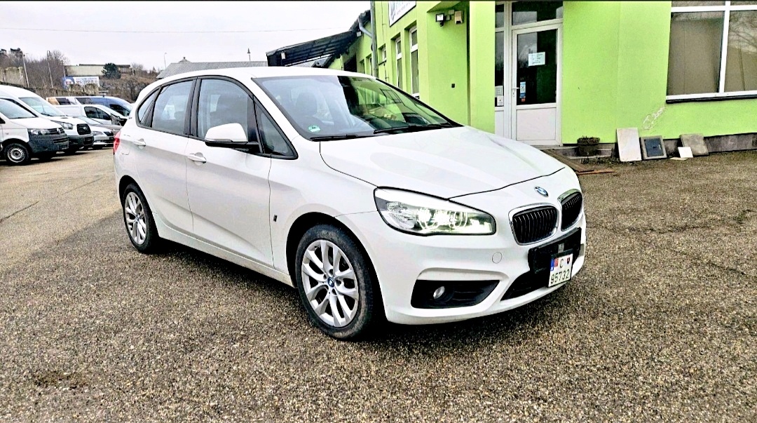 BMW 2 ACTIVE TOURER X-DRIVE (Plug-in Hybrid)