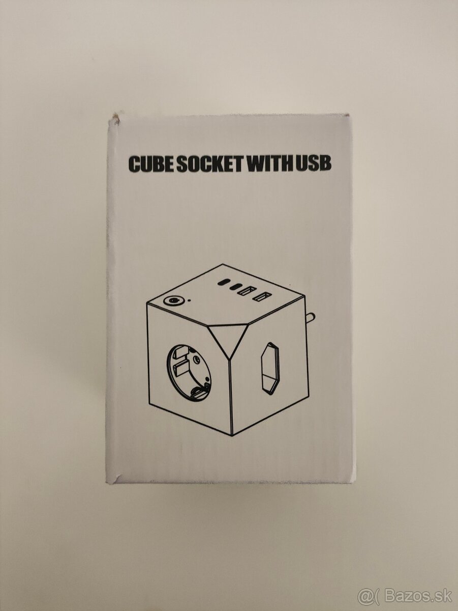 #L0053 Kocková zásuvka s USB (Cube Socket E19D)