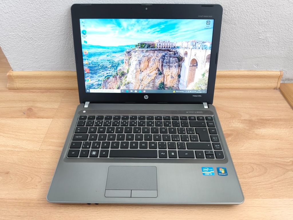 predám Hp probook 4330s - Intel core i3 - 8gb ram - ssd