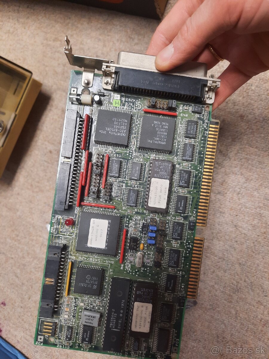 Retro ISA SCSI radič Adaptec AHA-1540B/42B