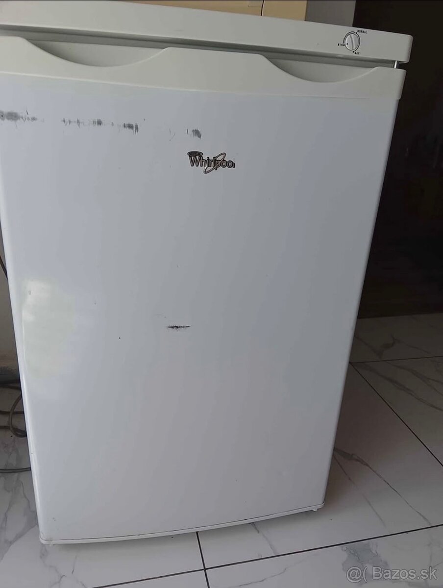 mrazak whirlpool