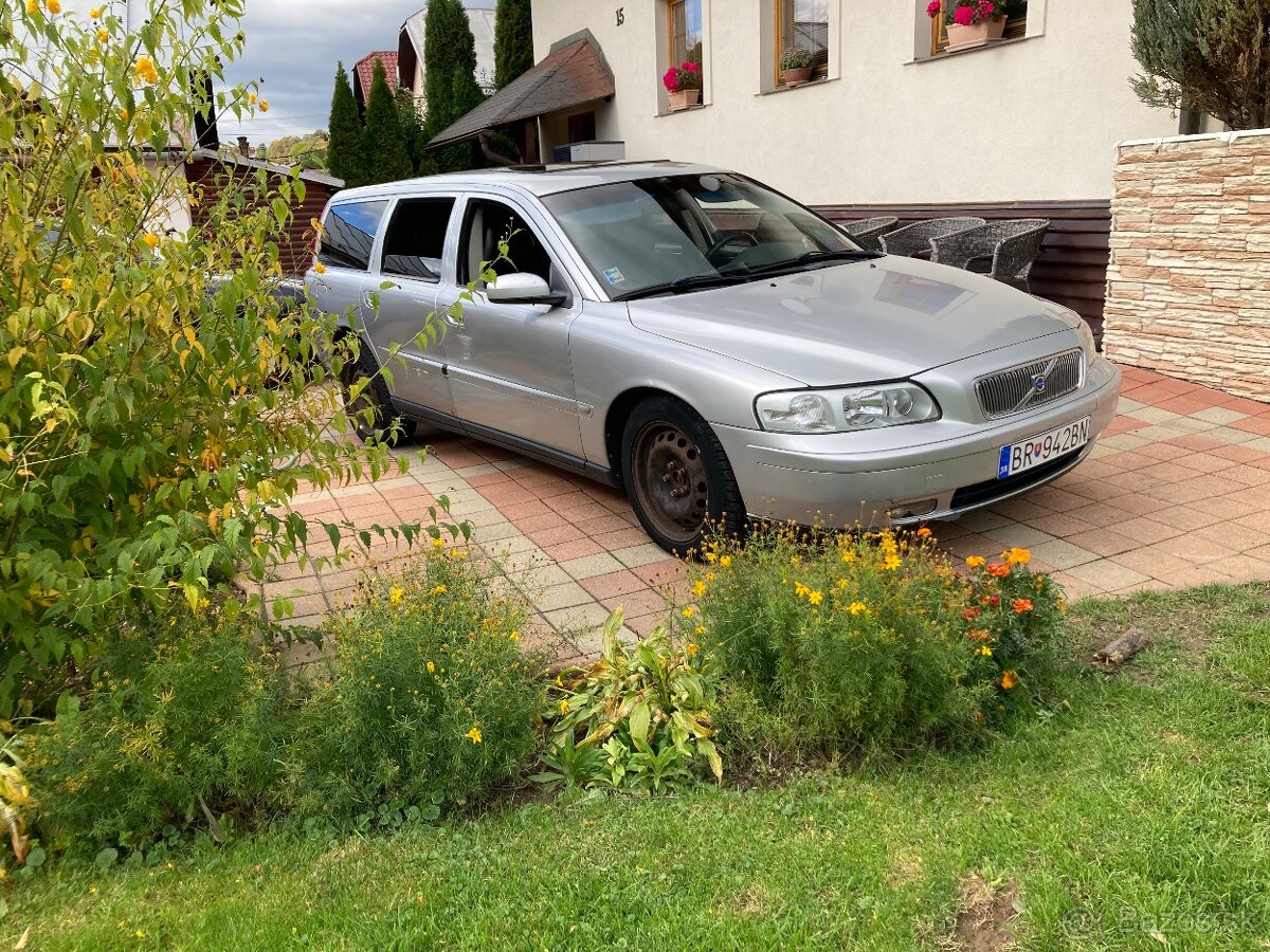 Volvo V70 2.4d. 120kw