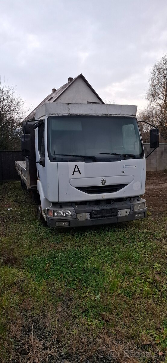 Renault Midlum