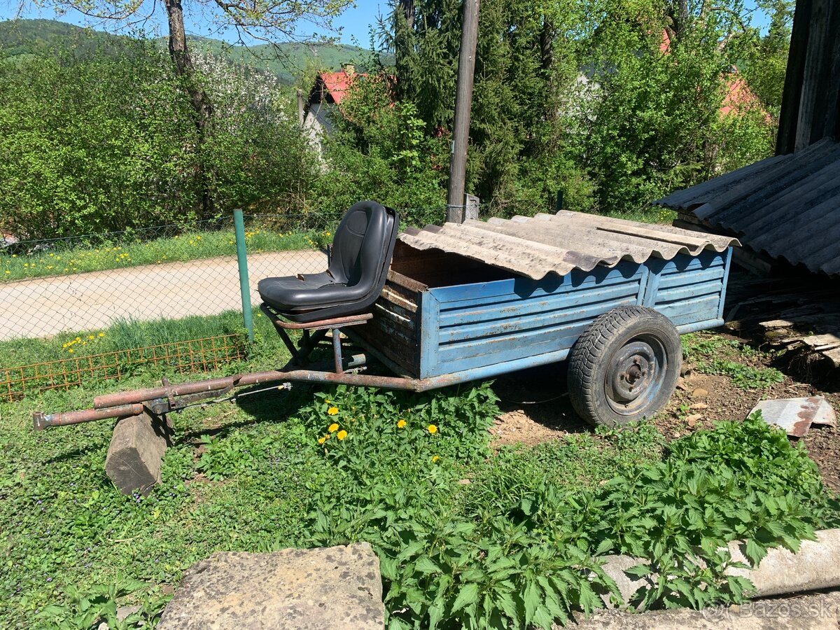 Traktorová vlečka