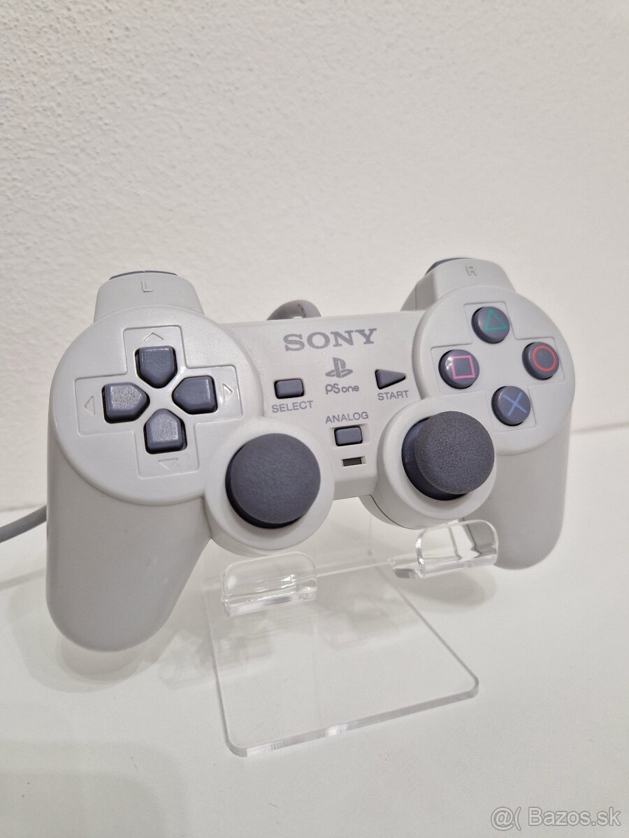 PlayStation One ovládač