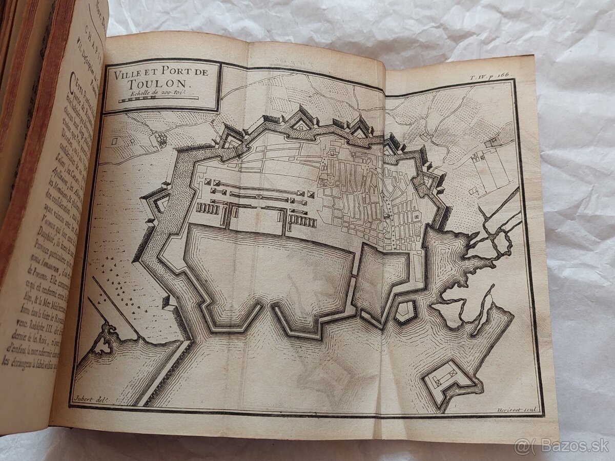 Kniha r. 1722 s mapami, originál 303 ročná kniha