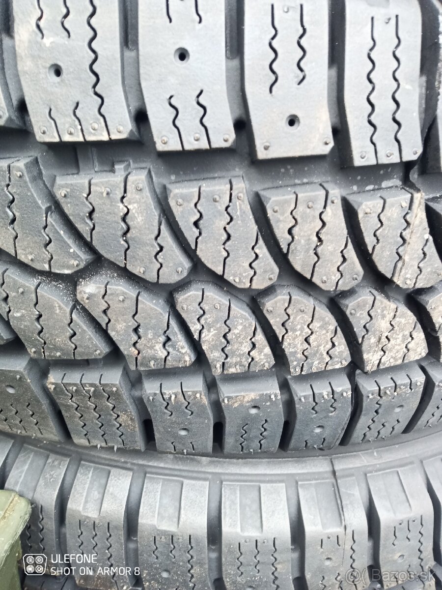195/60 R16 C 99/97 T Sebring