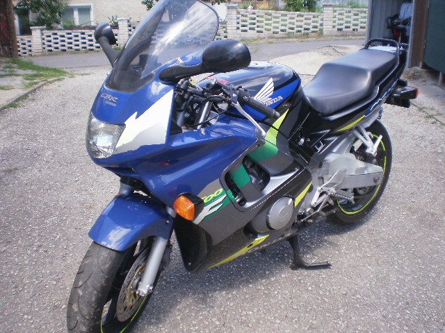 Honda CBR 600 f