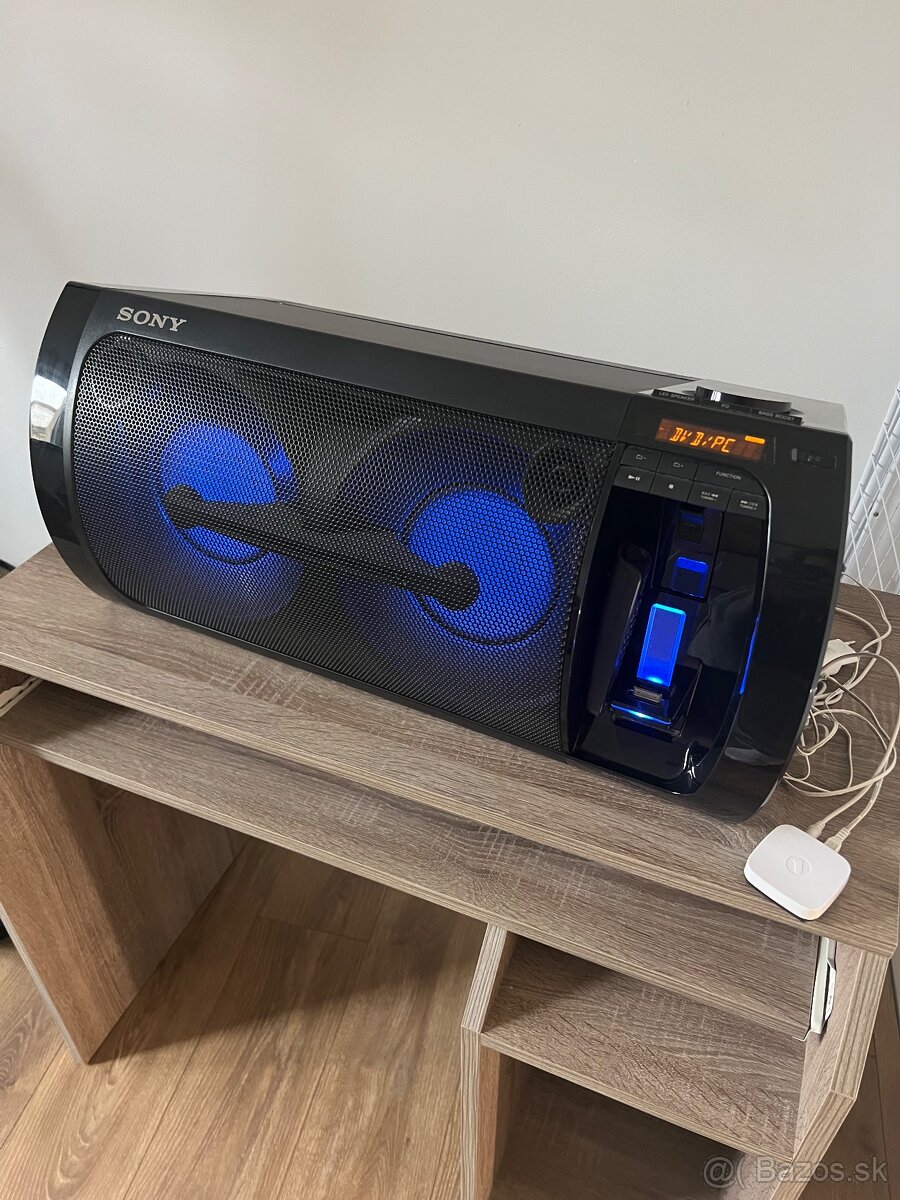 Sony Boombox velky reproduktor