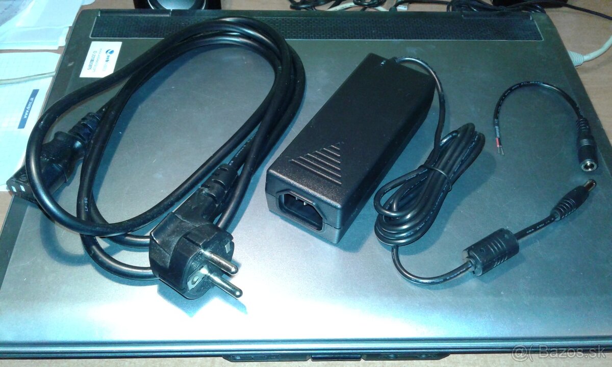 Zdroj spínaný DC 12V 3,5A stabilizovaný na 230V AC - viac ks
