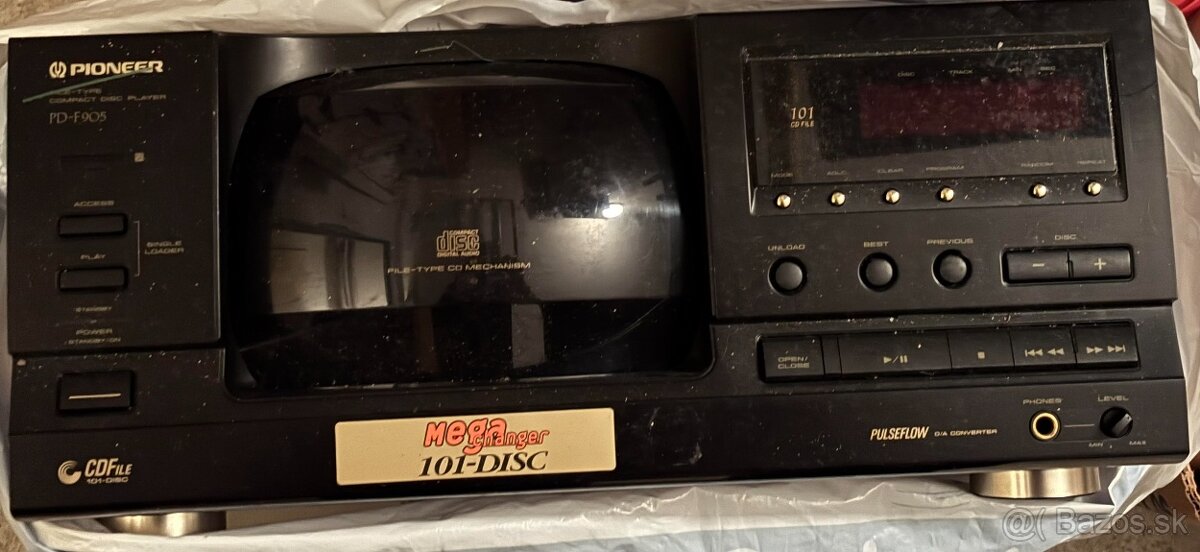 CD PLAYER CHANGER