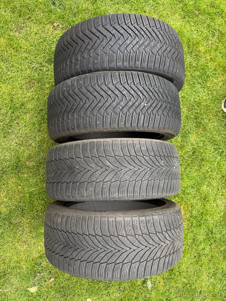 Zimne pneu 235/45 R18