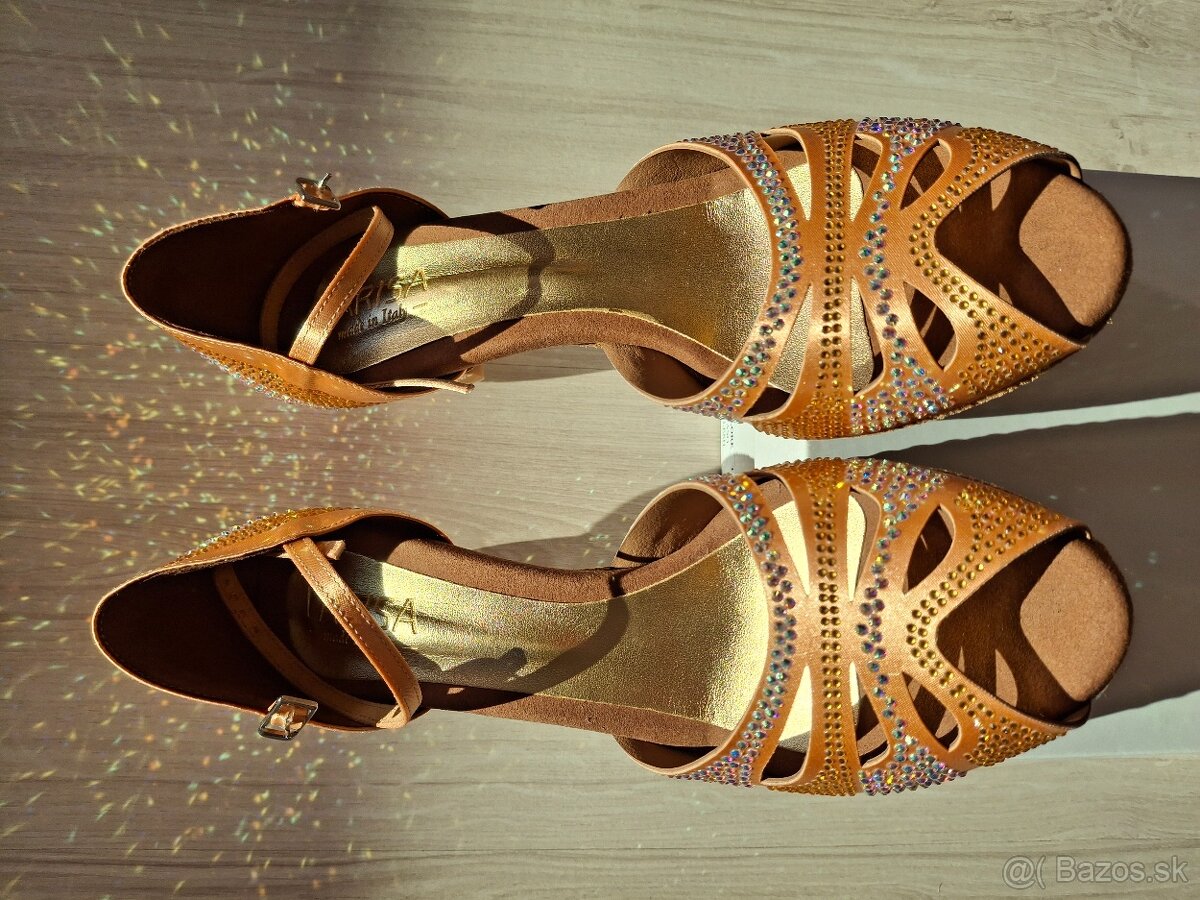 Tanečné topánky Larisa veľ. 41