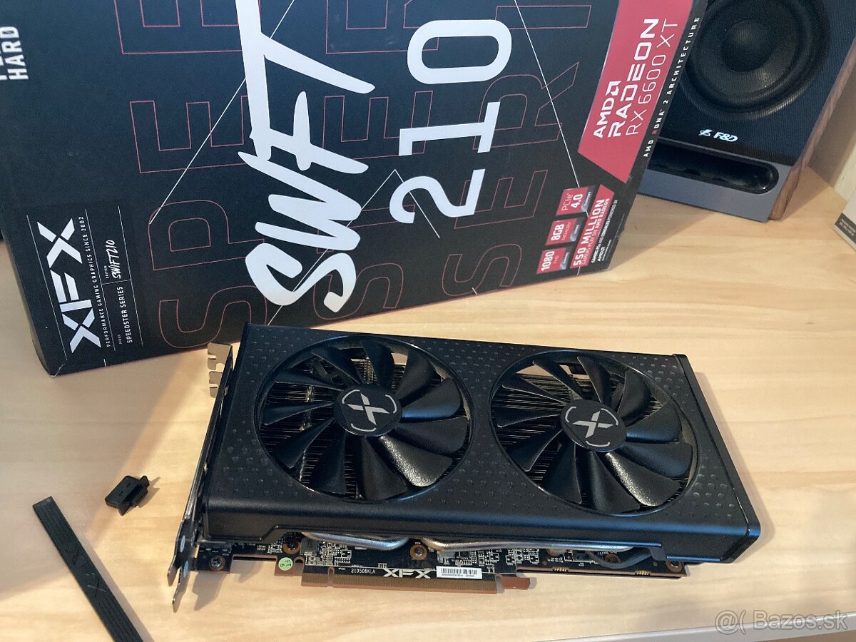 XFX Speedster SWFT 210 AMD Radeon™ RX 6600 XT