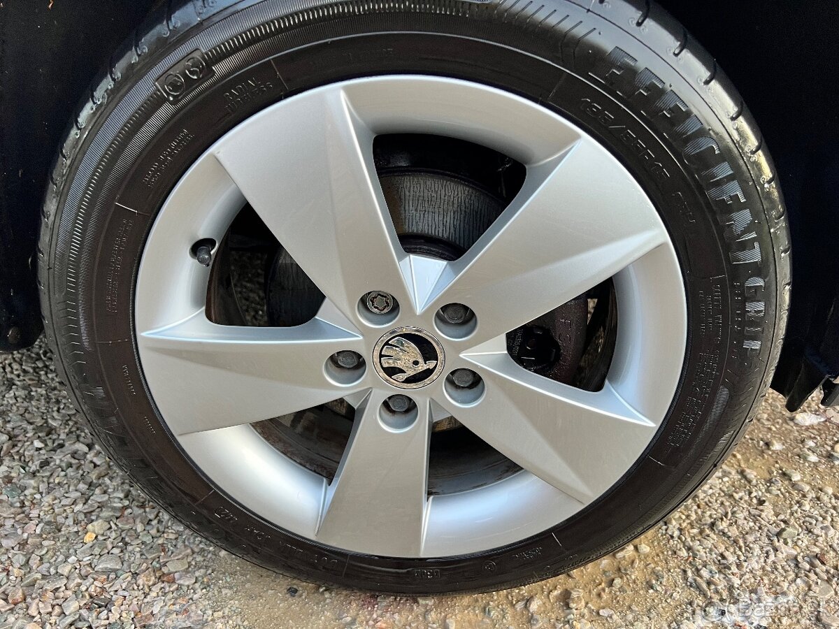 5x100 r15 6J ET43 + letne pneu 195/55r15