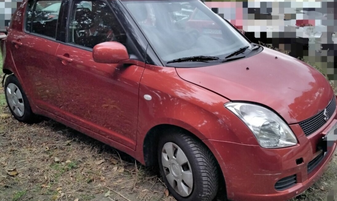 Suzuki SWIFT 1.3 2006 predám DVERE, MOTOR M13A, RIADENIE a i